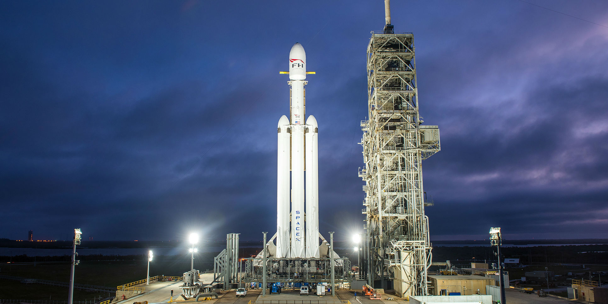 Кризис в правительстве США: запуск ракеты SpaceX Falcon Heavy откладывается