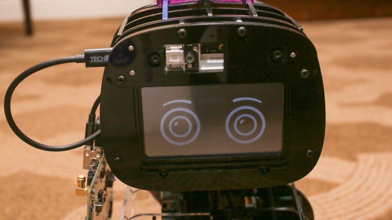 #CES 2018 | Misty: первый робот для программистов