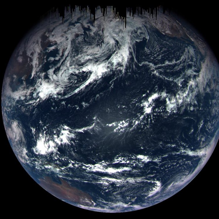 #фото | Земля и Луна с расстояния 63,6 миллиона километров
