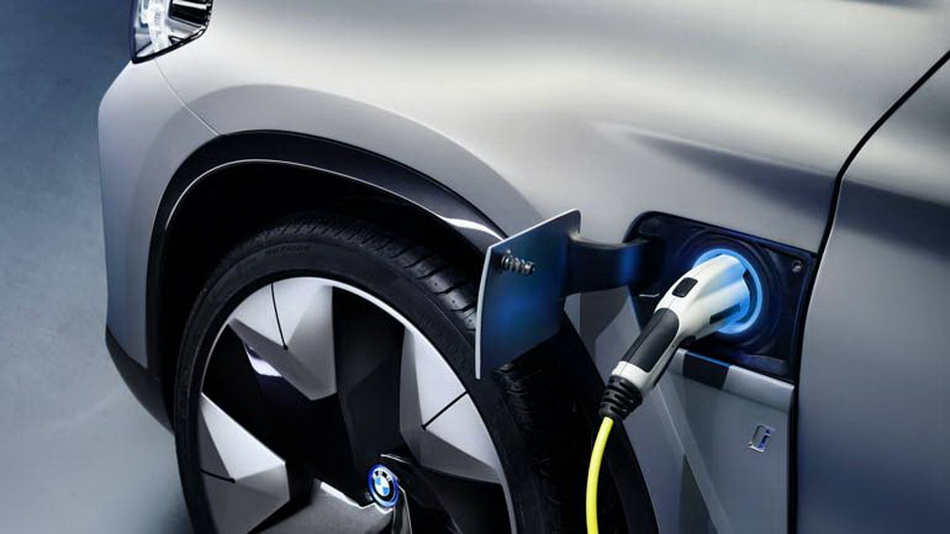 BMW представила полностью электрический кроссовер iX3