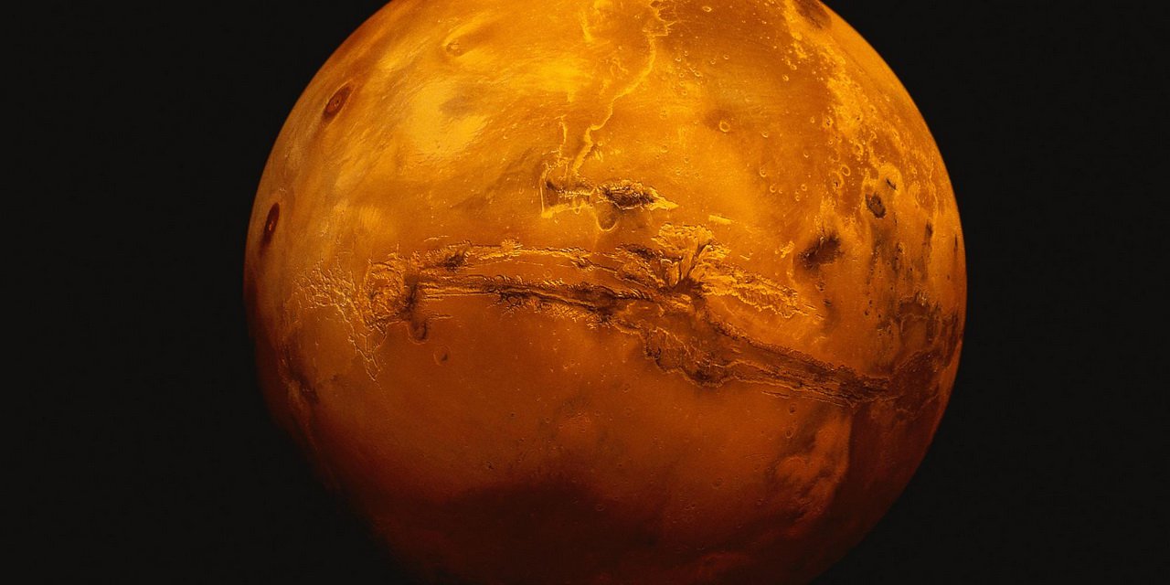 Собирайте чемоданы: 8 крутых мест для марсианского туризма