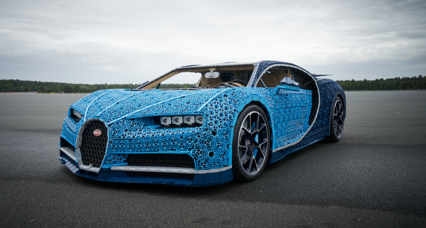 LEGO построила Bugatti из миллиона кубиков. На ней можно прокатиться!