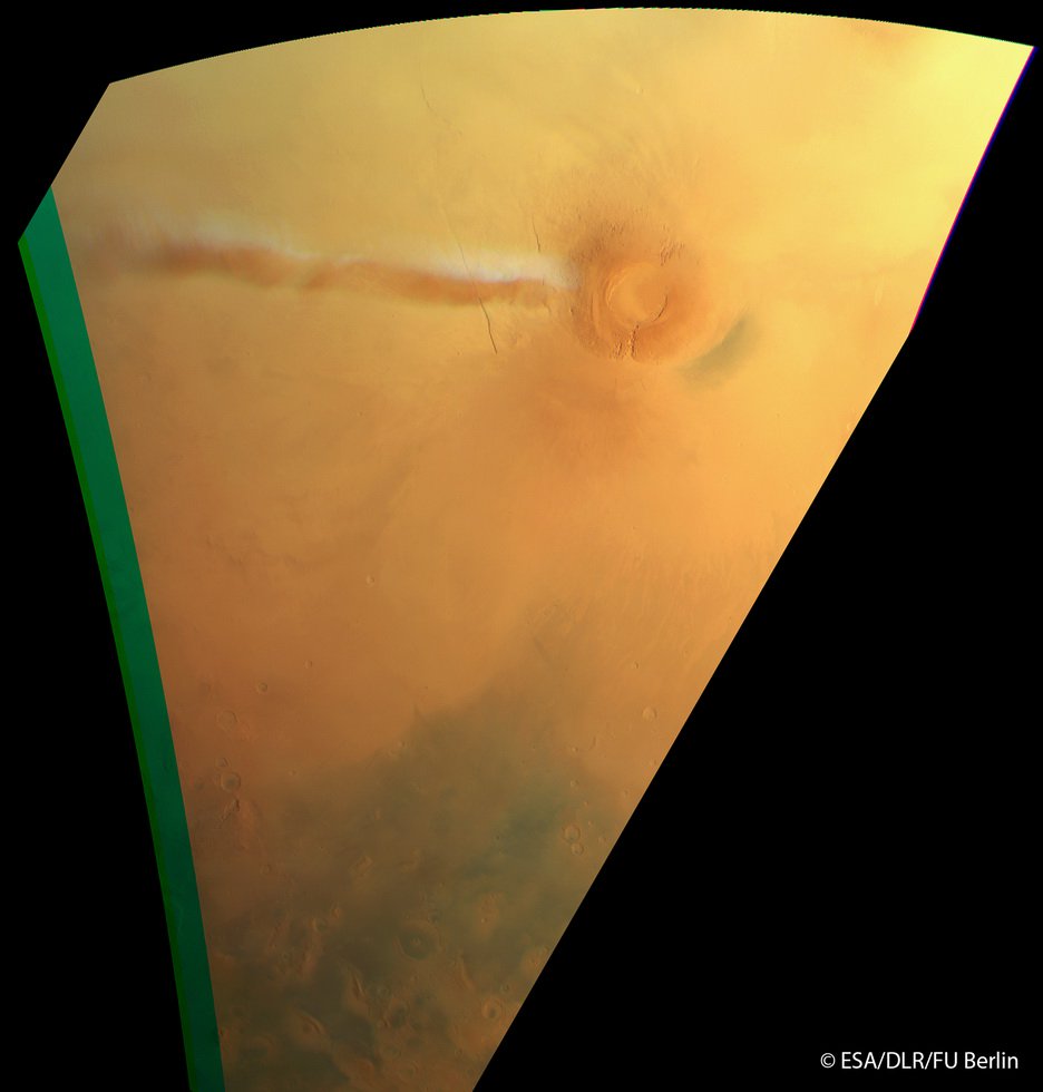 Ученые наблюдают за странным облаком над поверхностью Марса