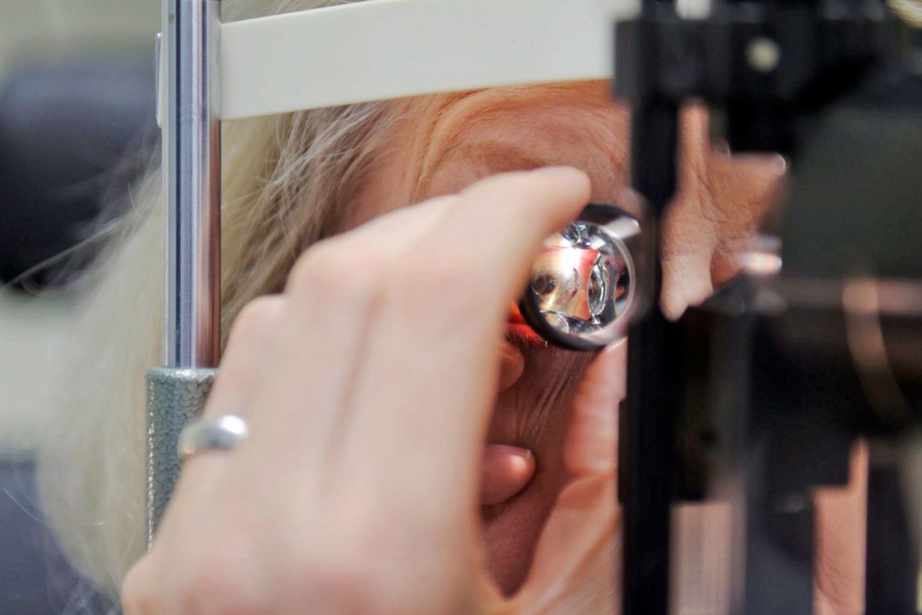 Создан магнитный глазной имплантат, который защитит от глаукомы