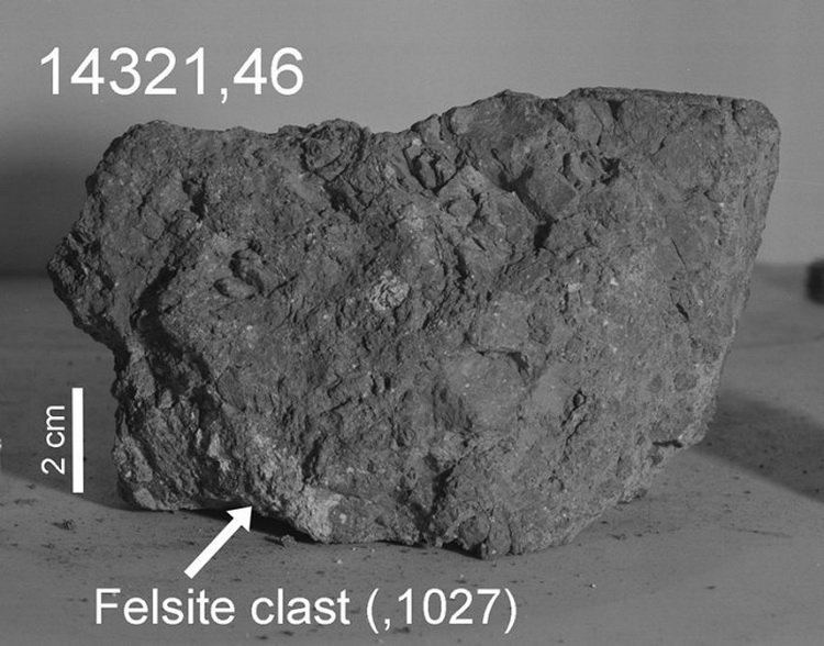 Самый древний камень Земли был обнаружен… на Луне