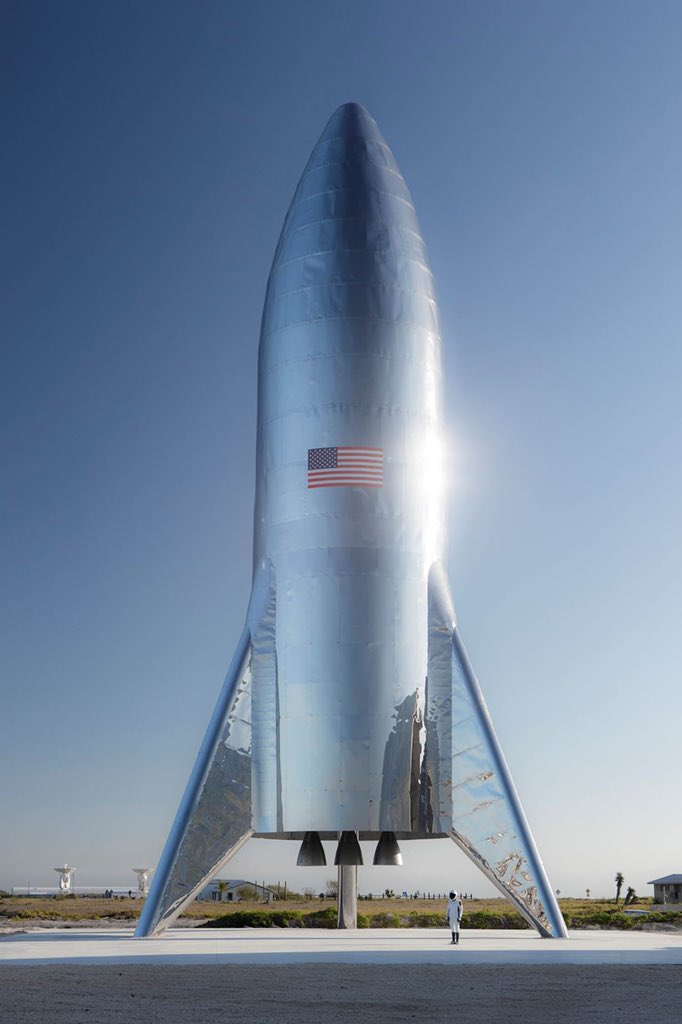 Илон Маск показал первый собранный Starship для путешествий на Луну, Марс и по всей Земле